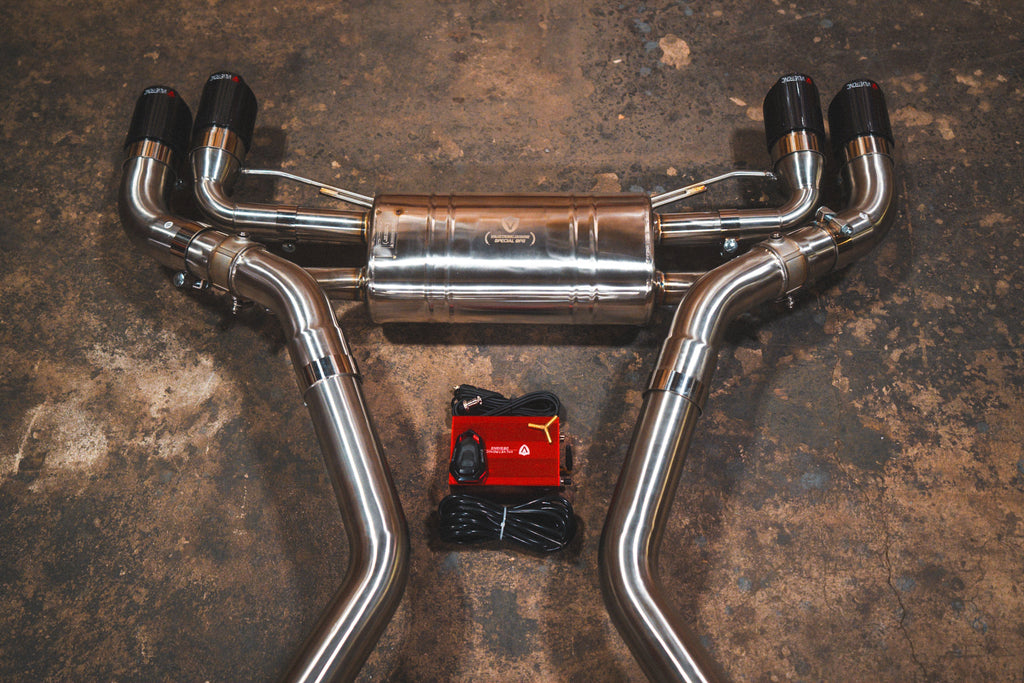 VD M340i/M440i exhaust detail 4