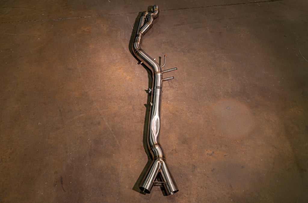 VD G8X equal-length exhaust detail 7