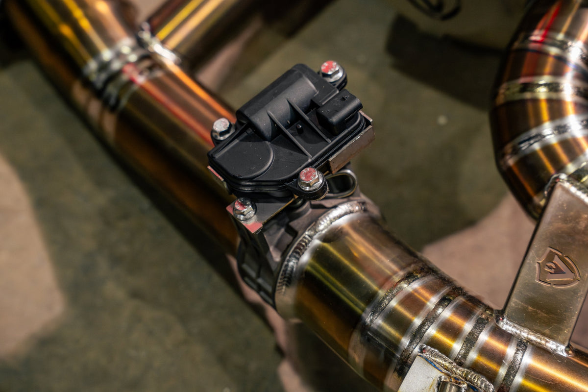 Valvetronic Designs G8X M3 M4 equal length installed
